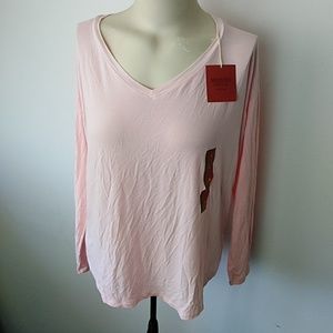 NWT Boyfriend long sleeve V-Neck Tee